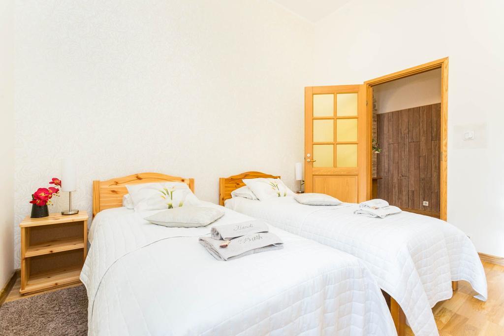 Orchid Apartment Old Town تالين المظهر الخارجي الصورة